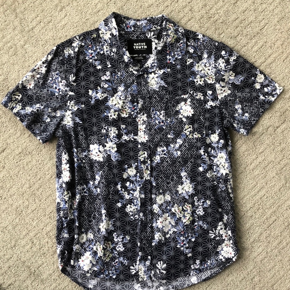 Native Youth (M) short sleeve shirt